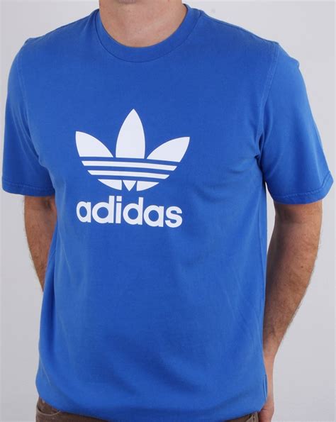 Shoppe blaue adidas T